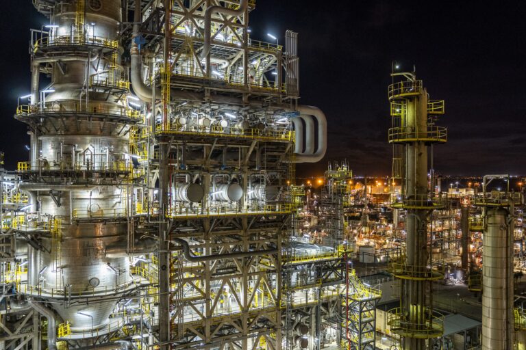 bp Castellon Refinery_LargeImage_m321287
